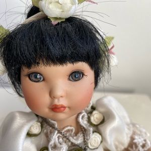 Marie Osmond Collector Baby Girl Doll